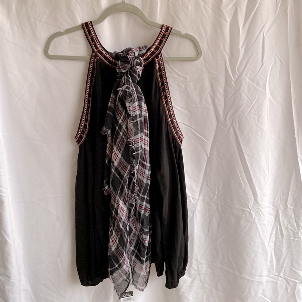 Rue 21 ETC Scarf, black, grey, red, new